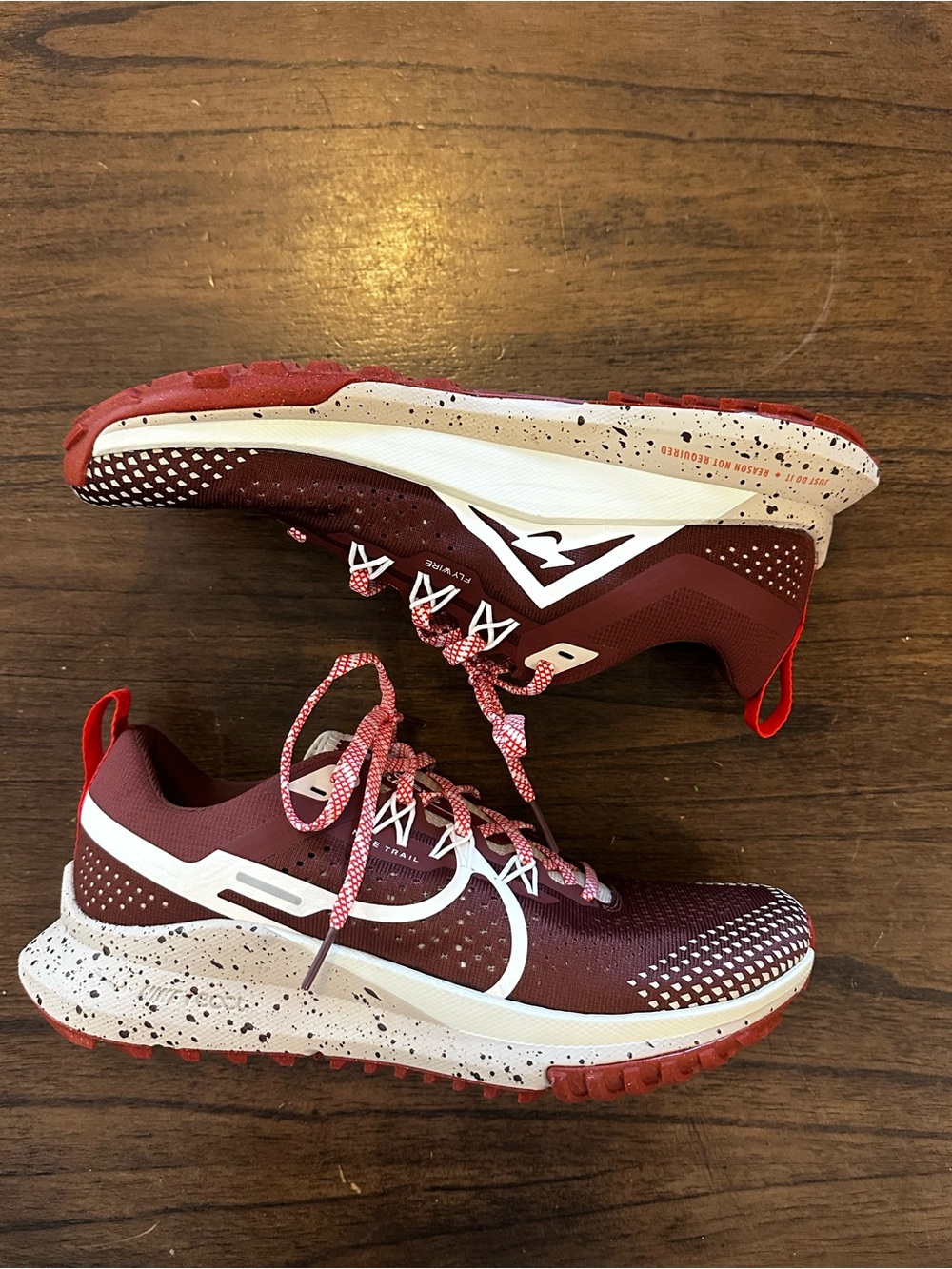 Nike Pegasus Trail 4 Burgundy Trail Running Shoes Womens 8.5 NWOT